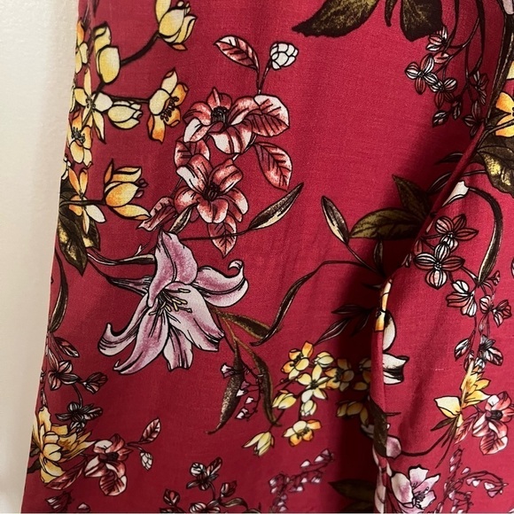 Xhilaration Red Floral Cropped Wide Leg Square Neck Jumpsuit Medium - Picture 7 of 13